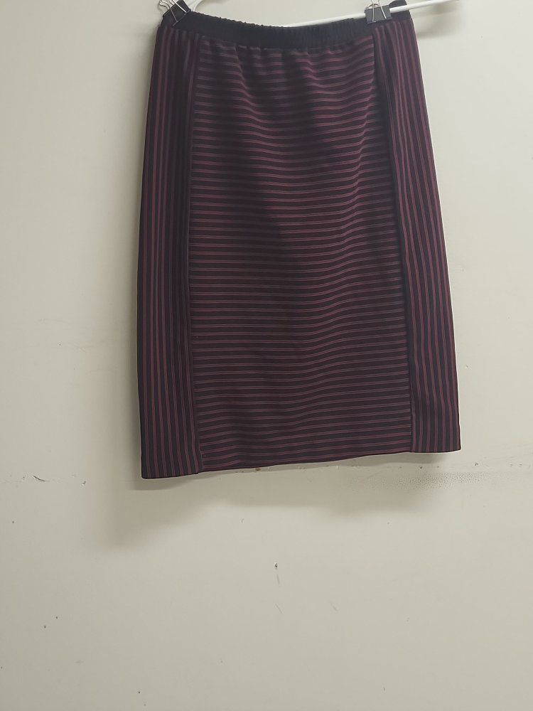 Downeast Collection Striped Pencil Skirt XS Black Maroon Elastic Waist