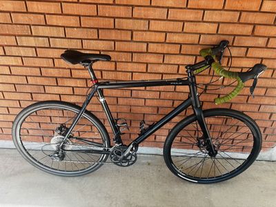 Fuji Jari 2.1 Gravel Bike 60cm Priced to Sell FAST