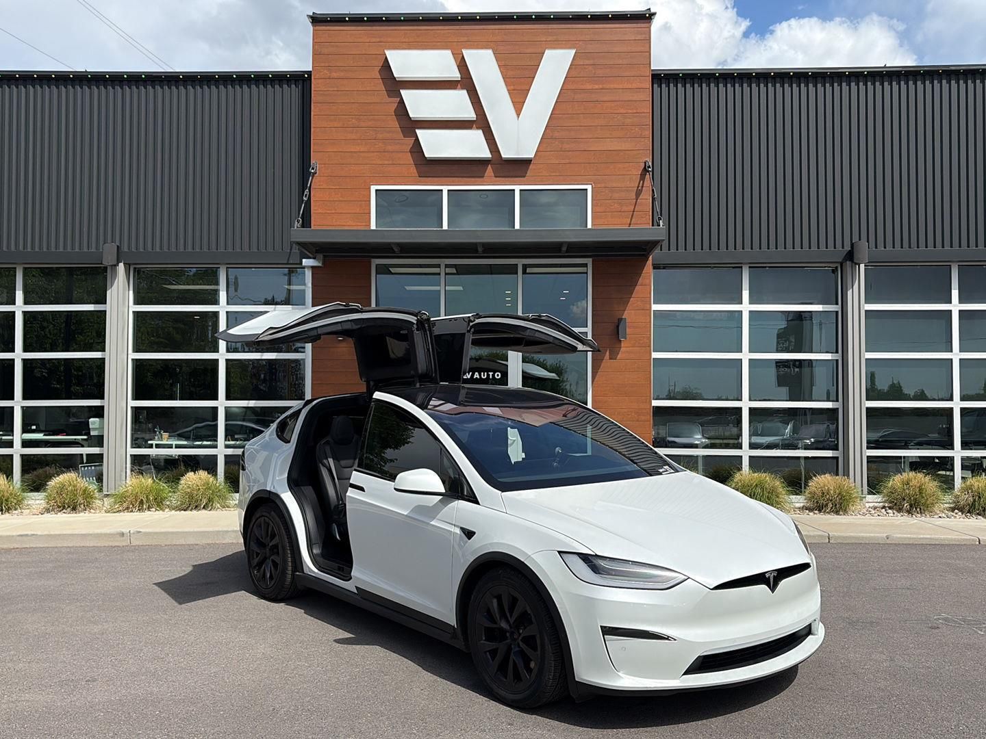2023 Tesla Model X Plaid