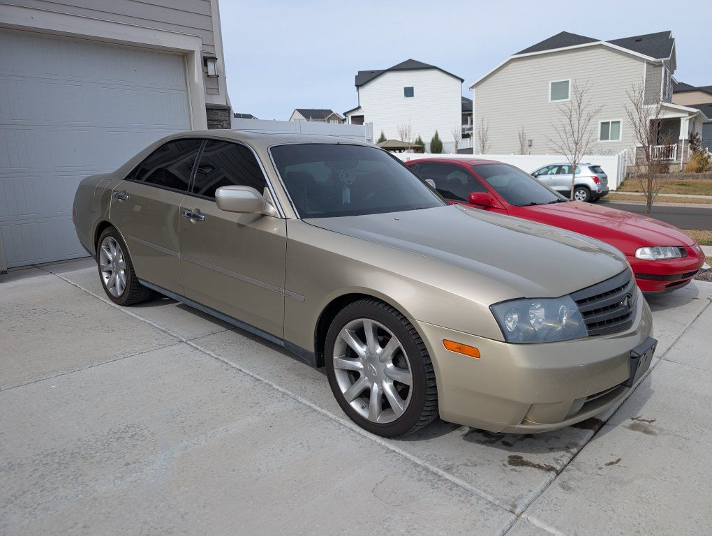 2003 Infiniti M45 Sport
