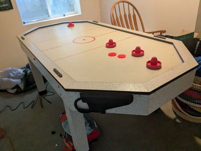 WORKING 4 GATE AIR HOCKEY TABLE