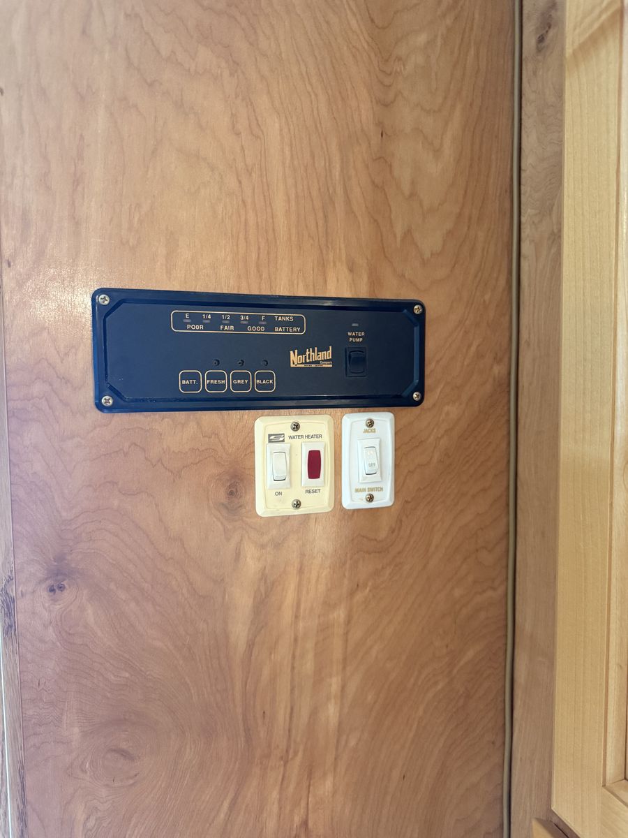Main image 12
