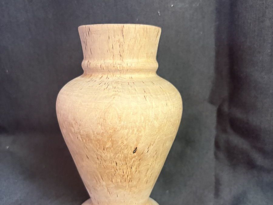 Main image 1