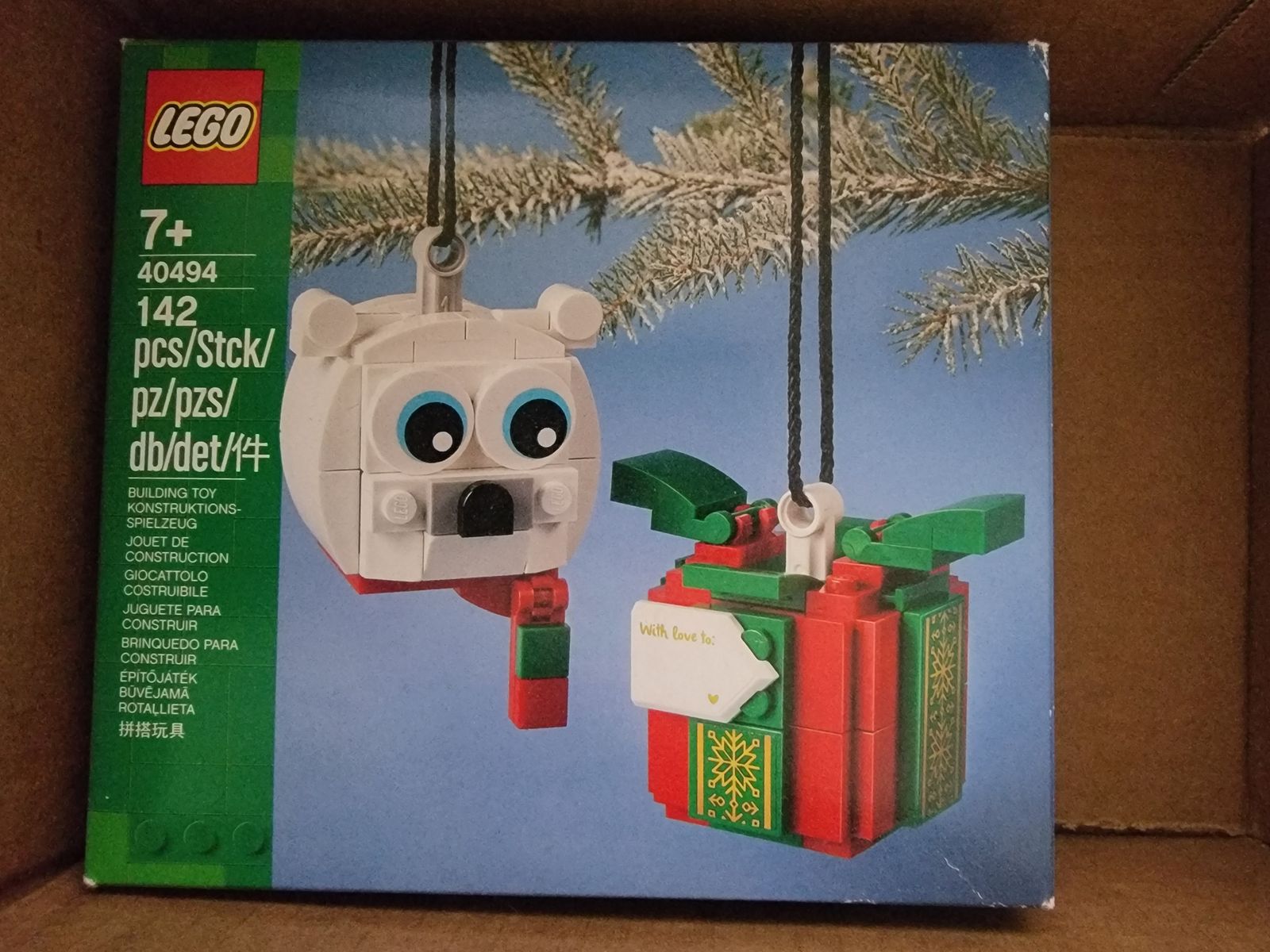 LEGO 40494 Polar Bear & Gift Pack Retired