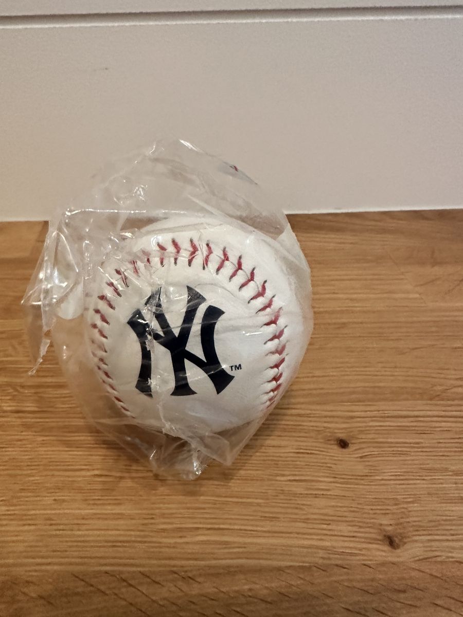 Juan Soto New York Yankees Collectible Baseball – New Sealed