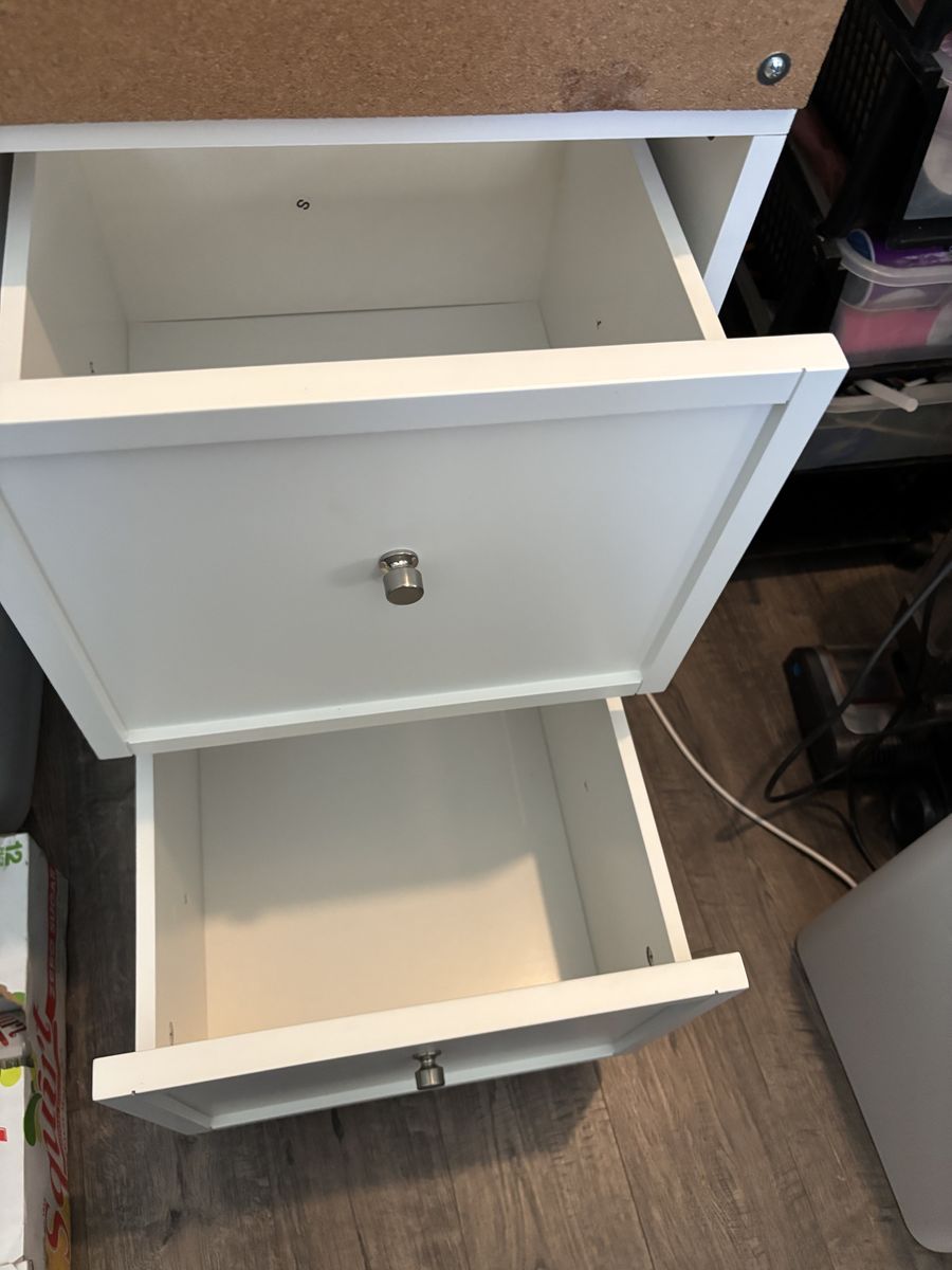 Main image 4