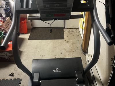 Nordic Apex6100xi Treadmill