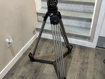 Sachtler 100mm Fluid Head Tripod
