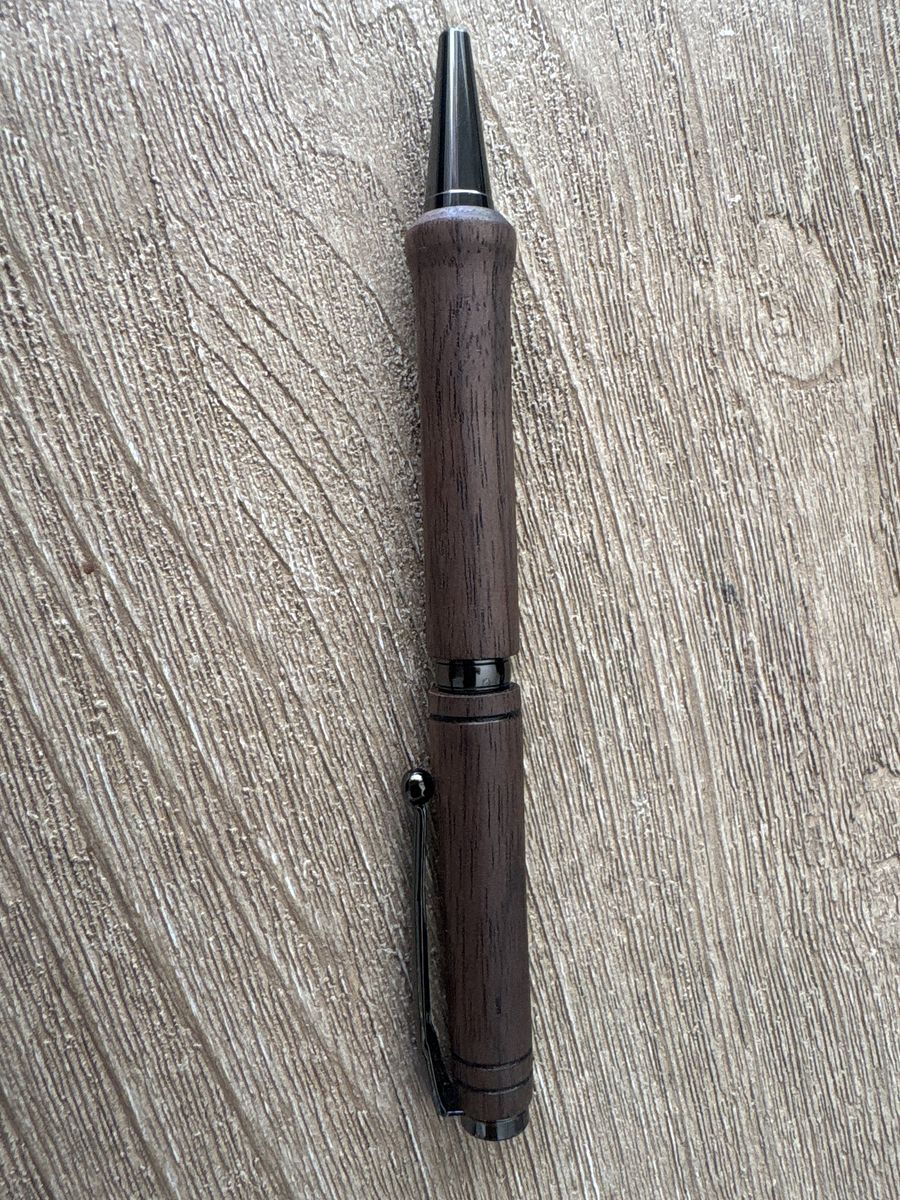 Wood pen