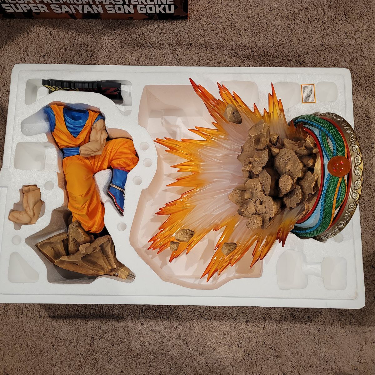 Main image 9