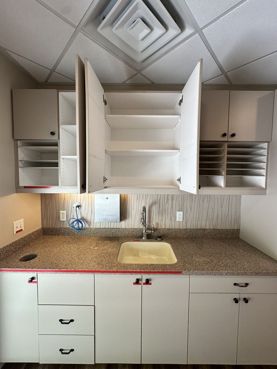 Main image 19
