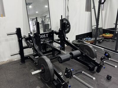 BOLT - ADJUSTABLE UNILATERAL MULTI-FUNCTION