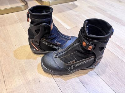Rossignol BC X6 Cross Country Ski Boots EU 37