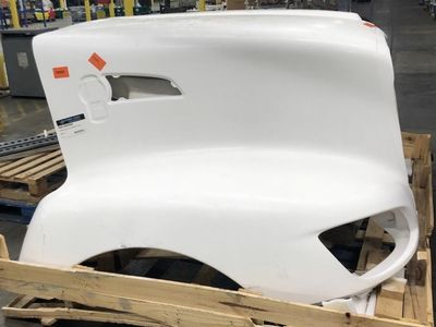 Fiberglass Hood For a Kenworth t660