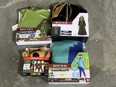 NEW: Alien, Minecraft, Scooby Doo Halloween Costumes
