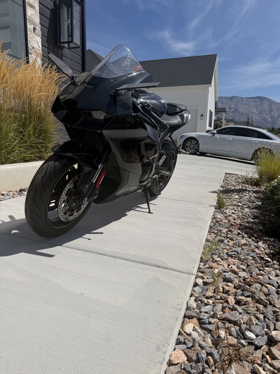 2021 Kawasaki ZX10R