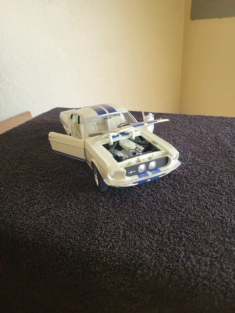 Main image 5