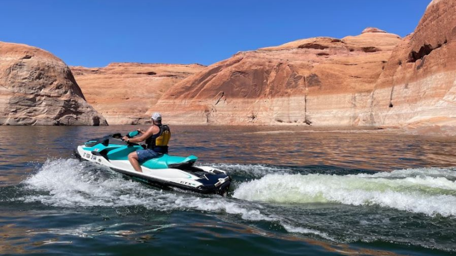 Jet Ski and Boat Rentals / Yamaha & Sea-Doo