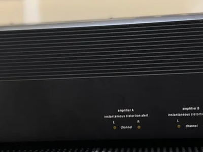 Adcom GFA-2535 4-Channel Power Amplifier