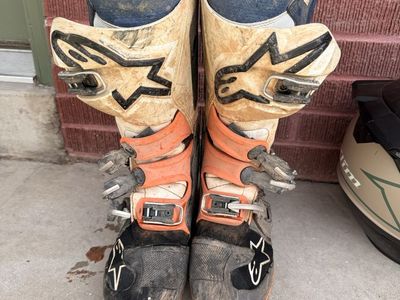 Alpinestars Tech 7 Enduro Boots - Size US 10 / EUR 44.5 - White/Orange/Blue