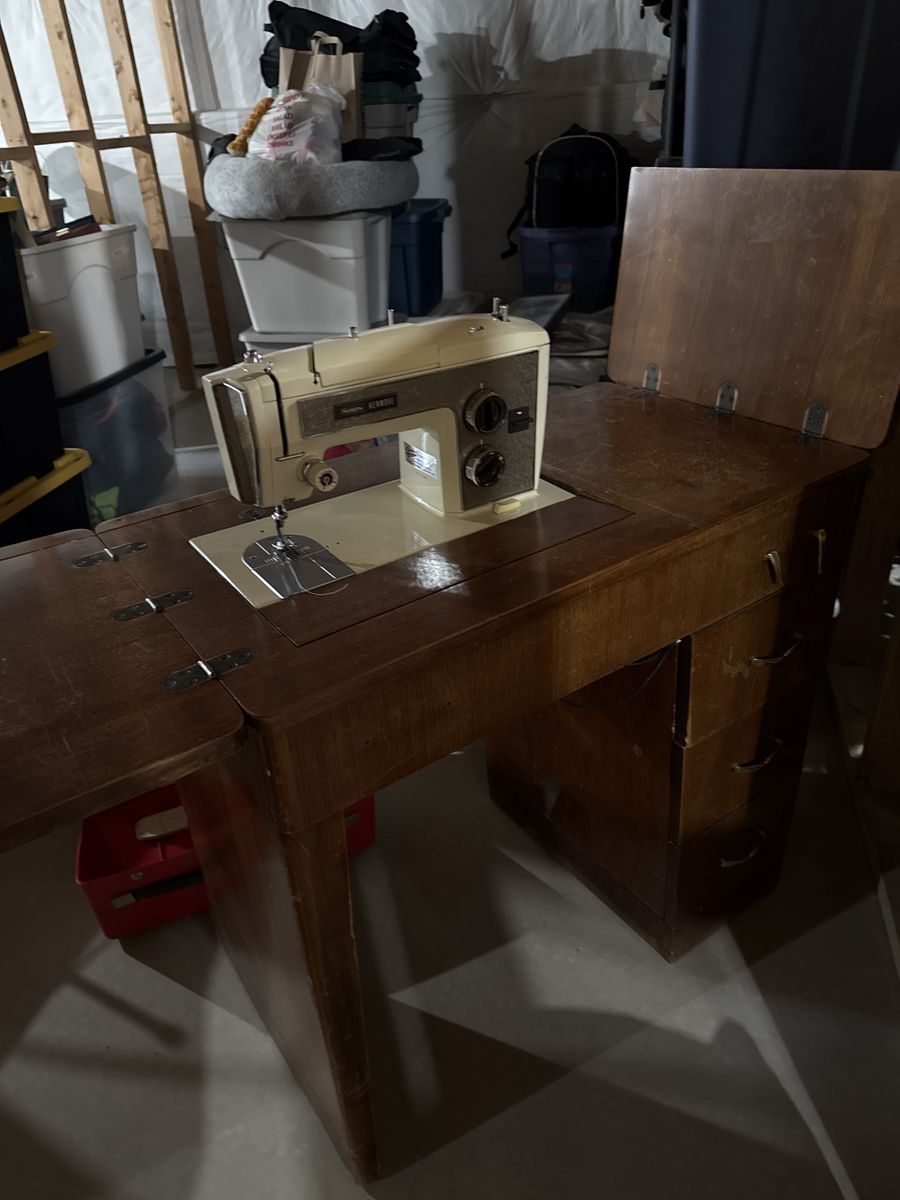 Sewing cabinet & machine