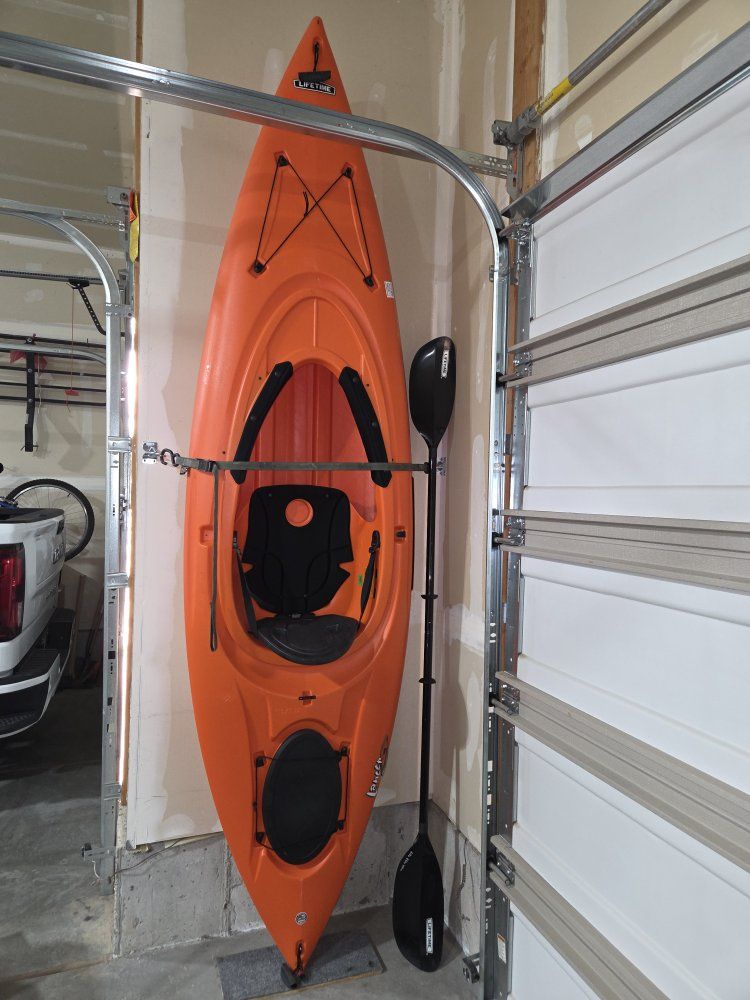 Lifetime Lancer 100 Sit-Inside Kayak with Paddle - Orange