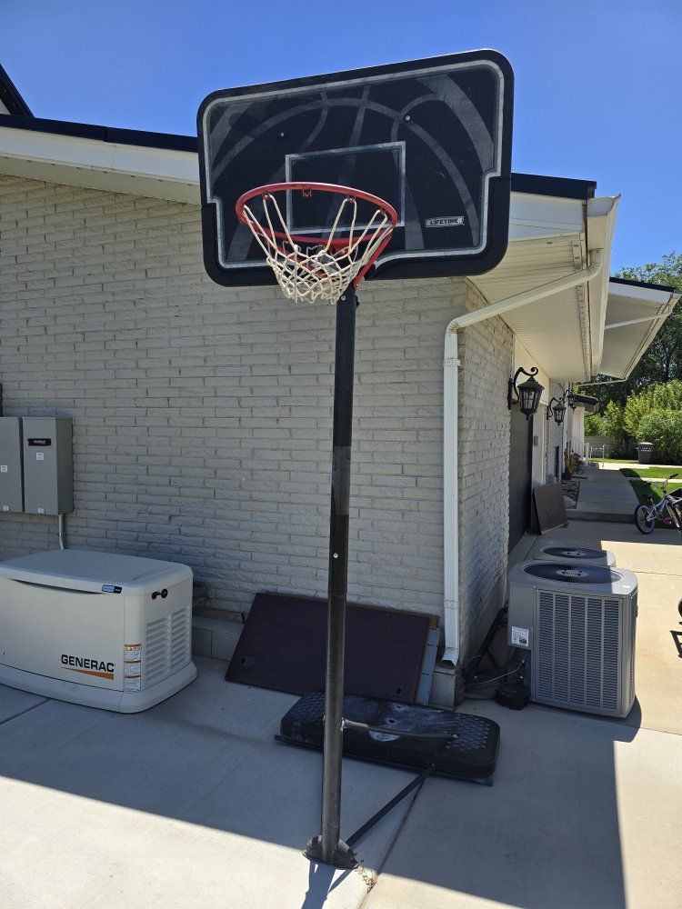 Lifetime Basketball Hoop - Adjustable Height