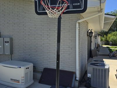 Lifetime Basketball Hoop - Adjustable Height