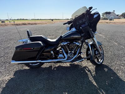 2019 Harley Davidson Street Glide