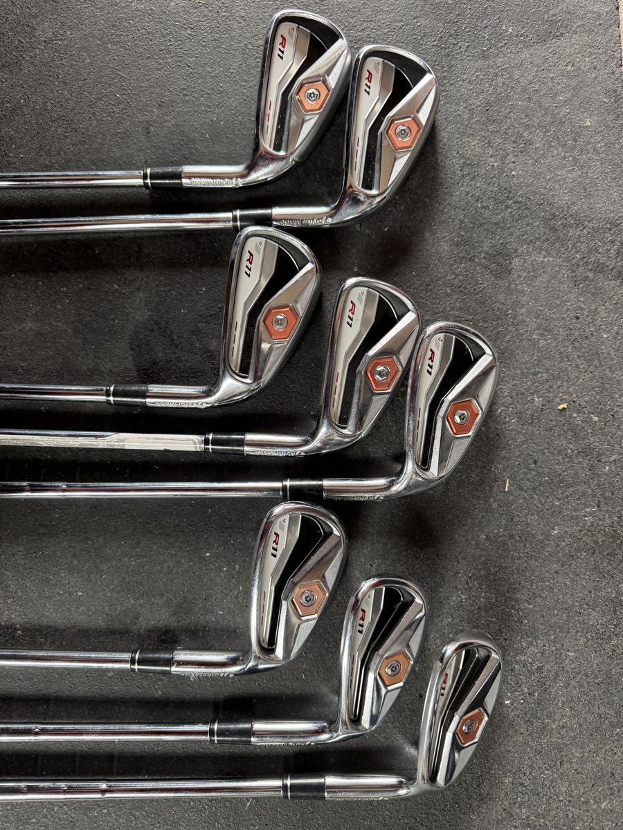TaylorMade R11 Iron Set KBS 90 Steel Stiff Shafts Golf Pride Grips Great Condition! 