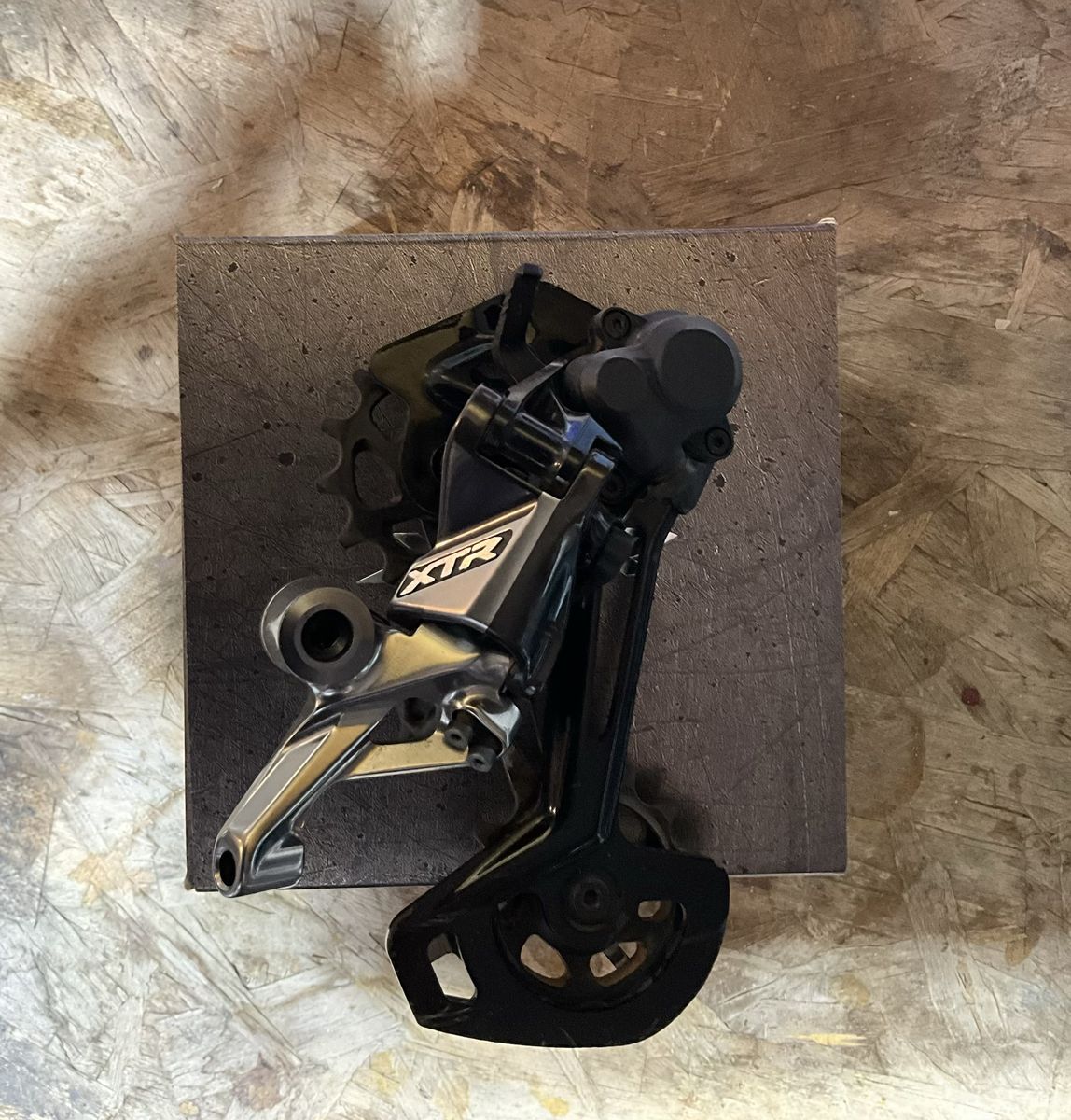 Shimano XTR rear derailleur