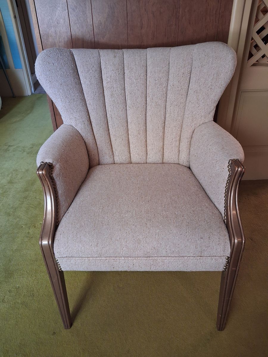 Vintage Wingback Accent Chair
