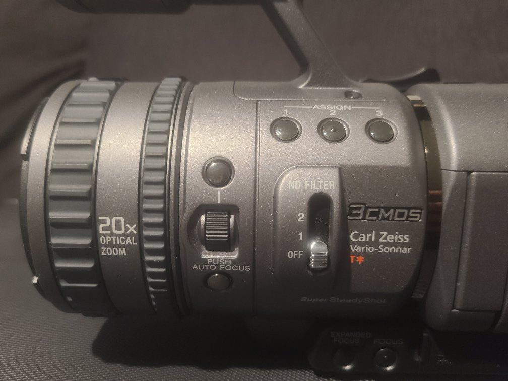 Main image 4