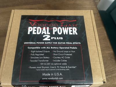 Voodoo Lab Pedal Power 2 Plus Universal Power Supply for Guitar Effects Pedals