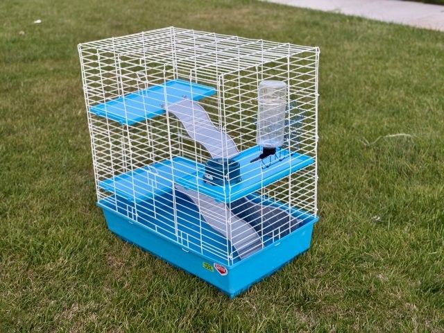 Large Multi-Level Kaytee Pet Habitat