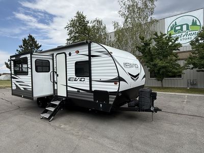 2021 Forest River Evo 2445RB Couples Coach Travel Trailer