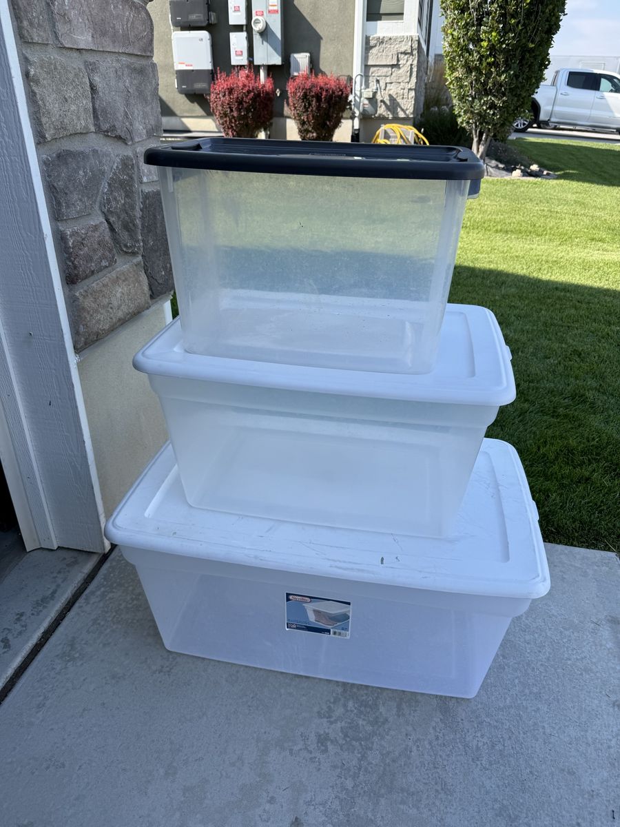 3 storage totes