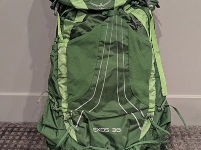 Osprey Exos 38 Backpack – Size Large (20-23) torso