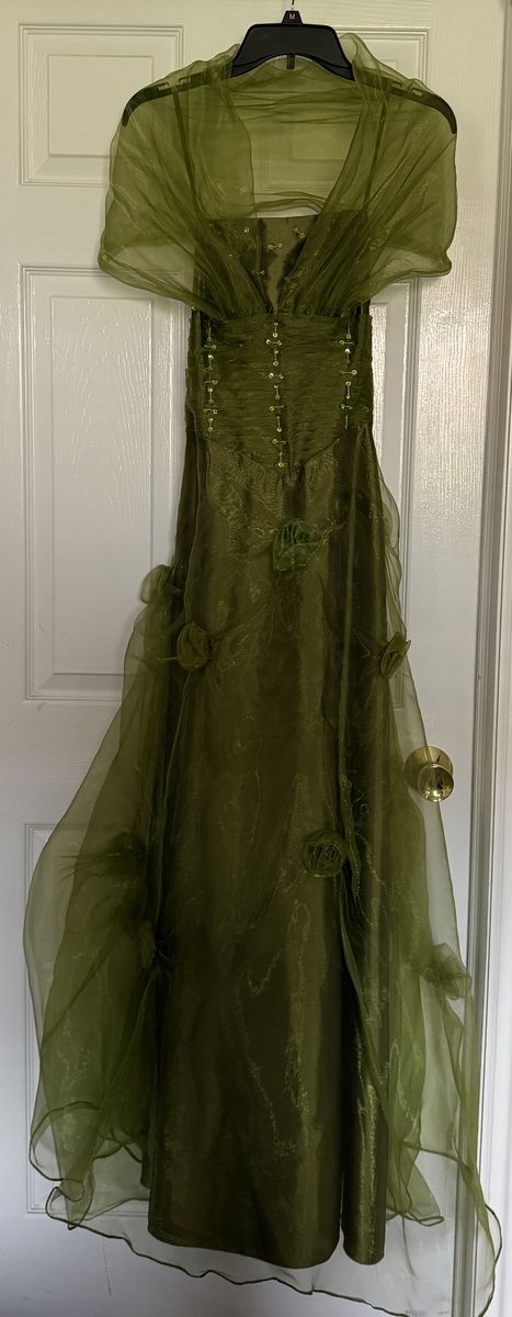 Beautiful Olive Green Formal Gown with Beaded Details and Shawl - Women's Size S/M