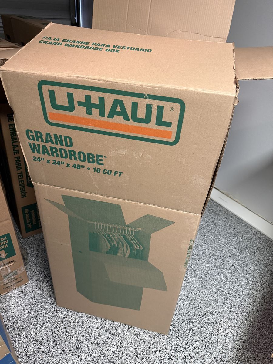 Moving Wardrobe Box 24" x 24" x 48" with Metal Bar