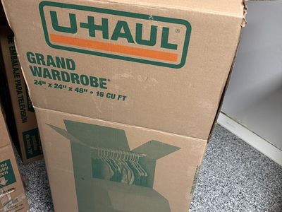 Moving Wardrobe Box 24" x 24" x 48" with Metal Bar