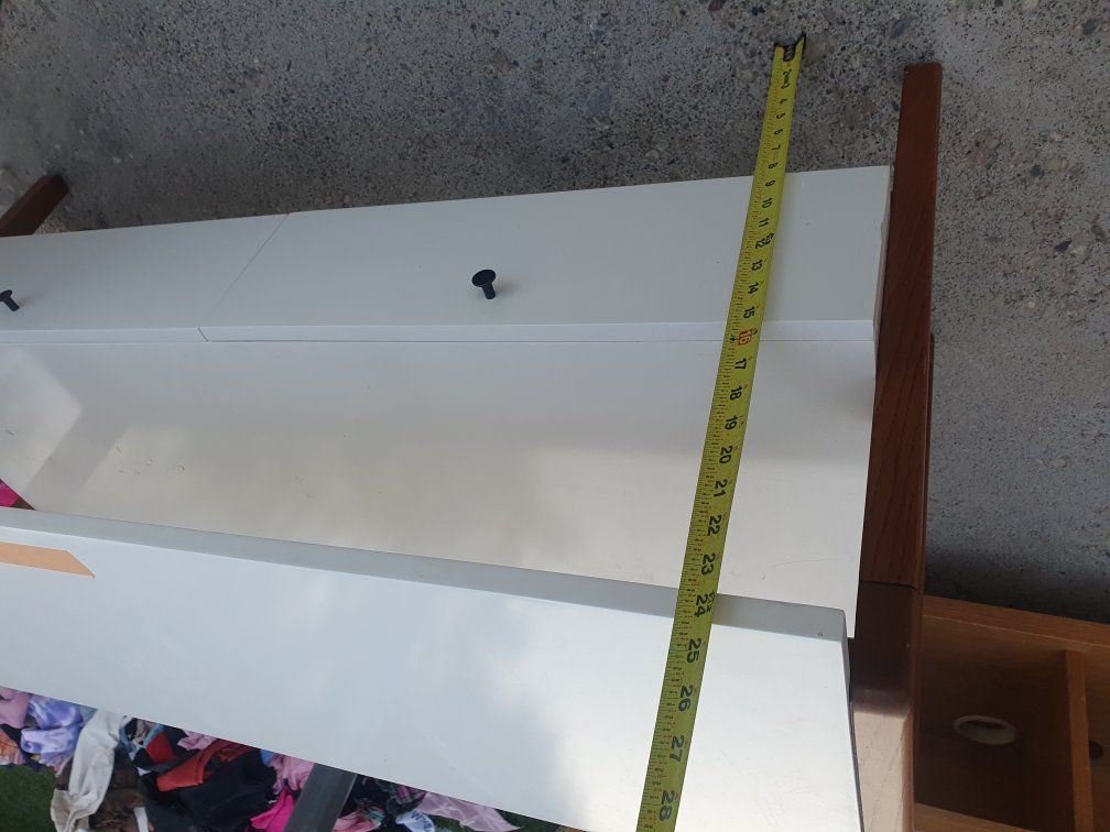 Main image 3