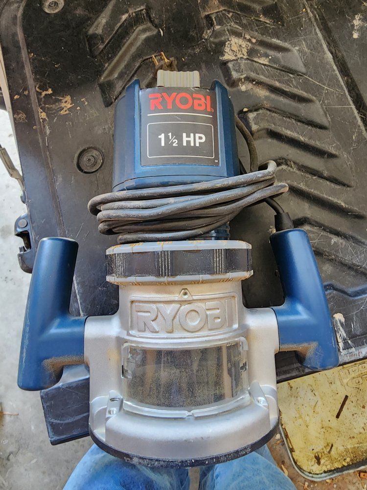 Ryobi R160 1 1/2 HP Router - 8.0A, 25,000 RPM, Made in USA