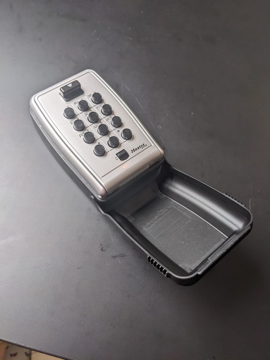 MasterLock lockbox brand new in box Wall Mount