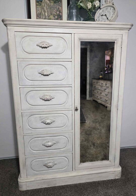 MOVING SALE Dresser Amoire Nightstands Bookshelf R