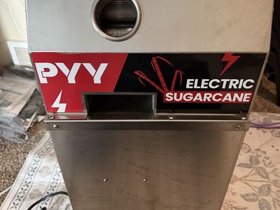 Pyy Commercial Sugar Cane Press -Open box - Dented