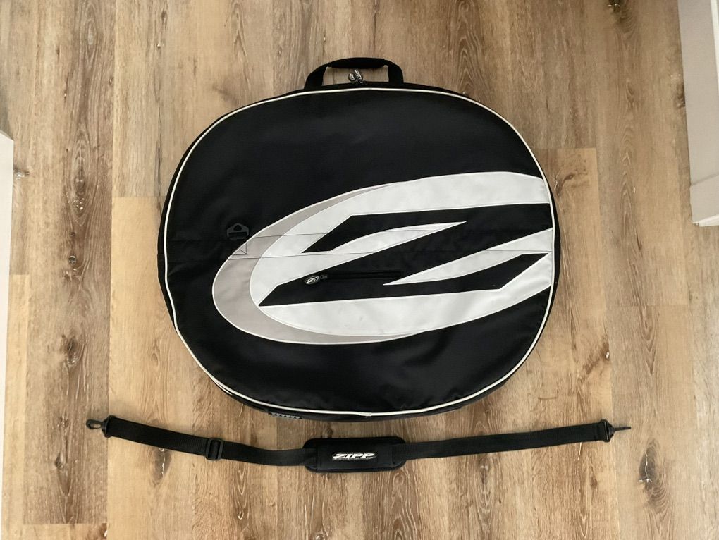 Zipp 2 Wheel Bag
