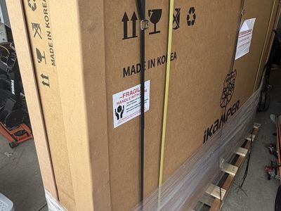 Ikamper roof Top Tent - 4 Person Still In box