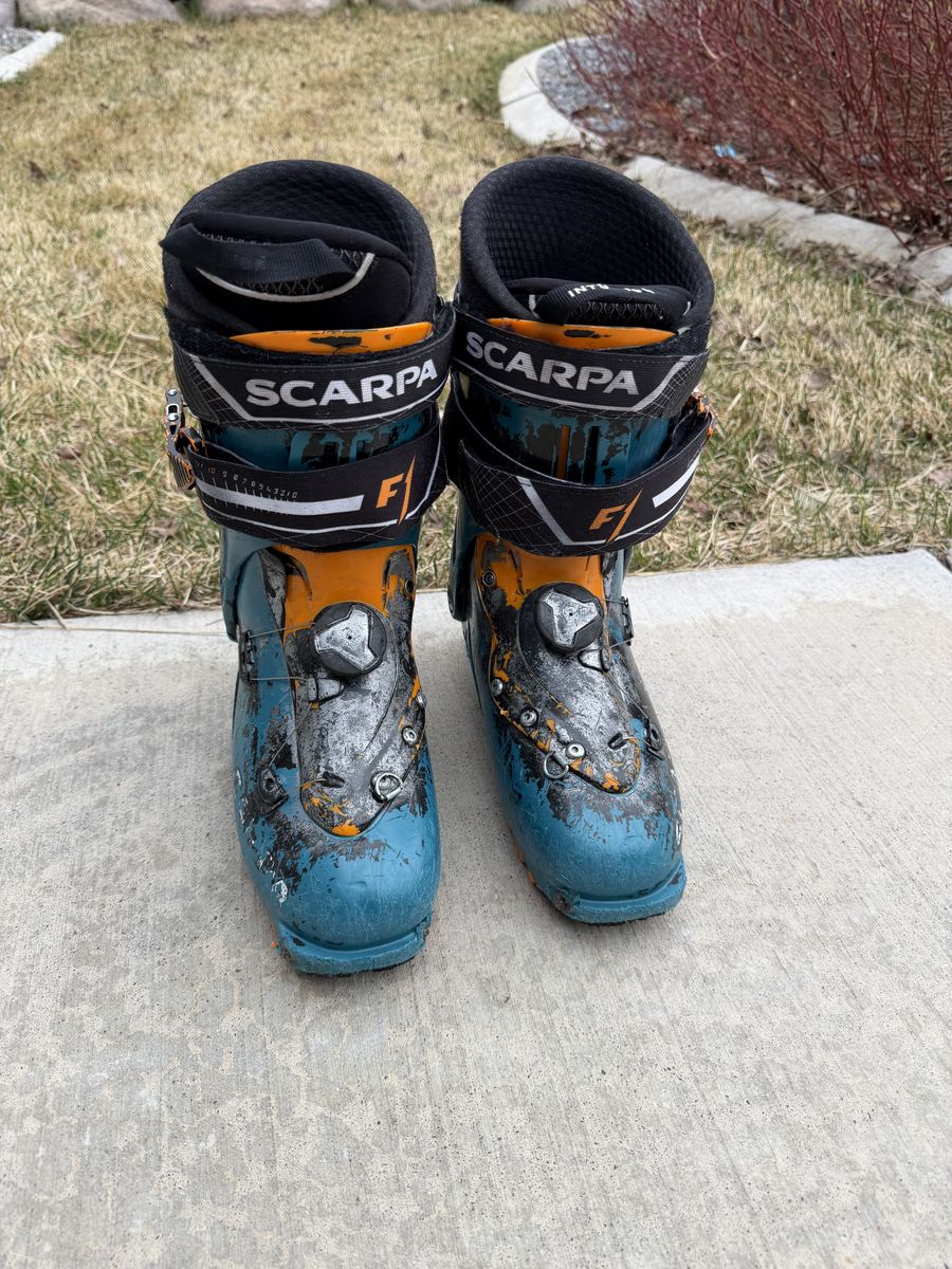 Scarpa F1 Backcountry Ski Boots - Size 28