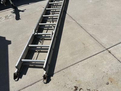 20’ extension ladder